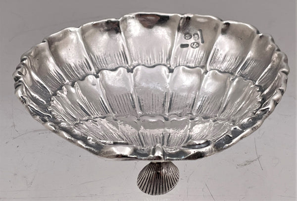 Cacchione Prestigious Italian Sterling Silver Shell-Shaped Nut/ Trinket Dish