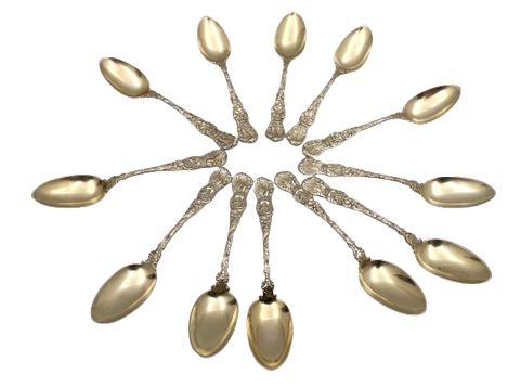 Durgin Set of 12 Gilt Sterling Silver Teaspoons in Heraldic Pattern