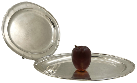 Pair of William Pitts English Sterling Silver Georgian 1790 Platters or Trays