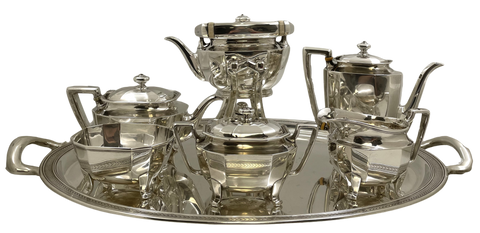 Tiffany & Co. Sterling Silver 7-Piece 1907 Tea & Coffee Set on Tray in Century Pattern and in Art Deco Style