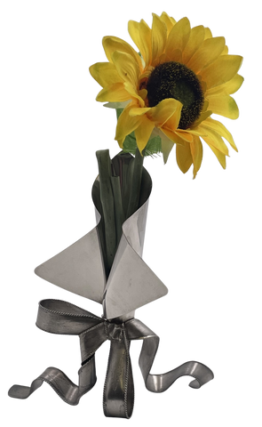 Tiffany & Co. Rare Sterling Silver Ribbon Bow Large Vase by Victor Carranza