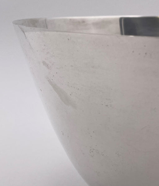 Tiffany & Co. Sterling Silver Large Centerpiece Bowl in Mid-Century Modern Style